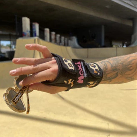 187 Moxi Leopard Wrist Guards - Lucky Skates