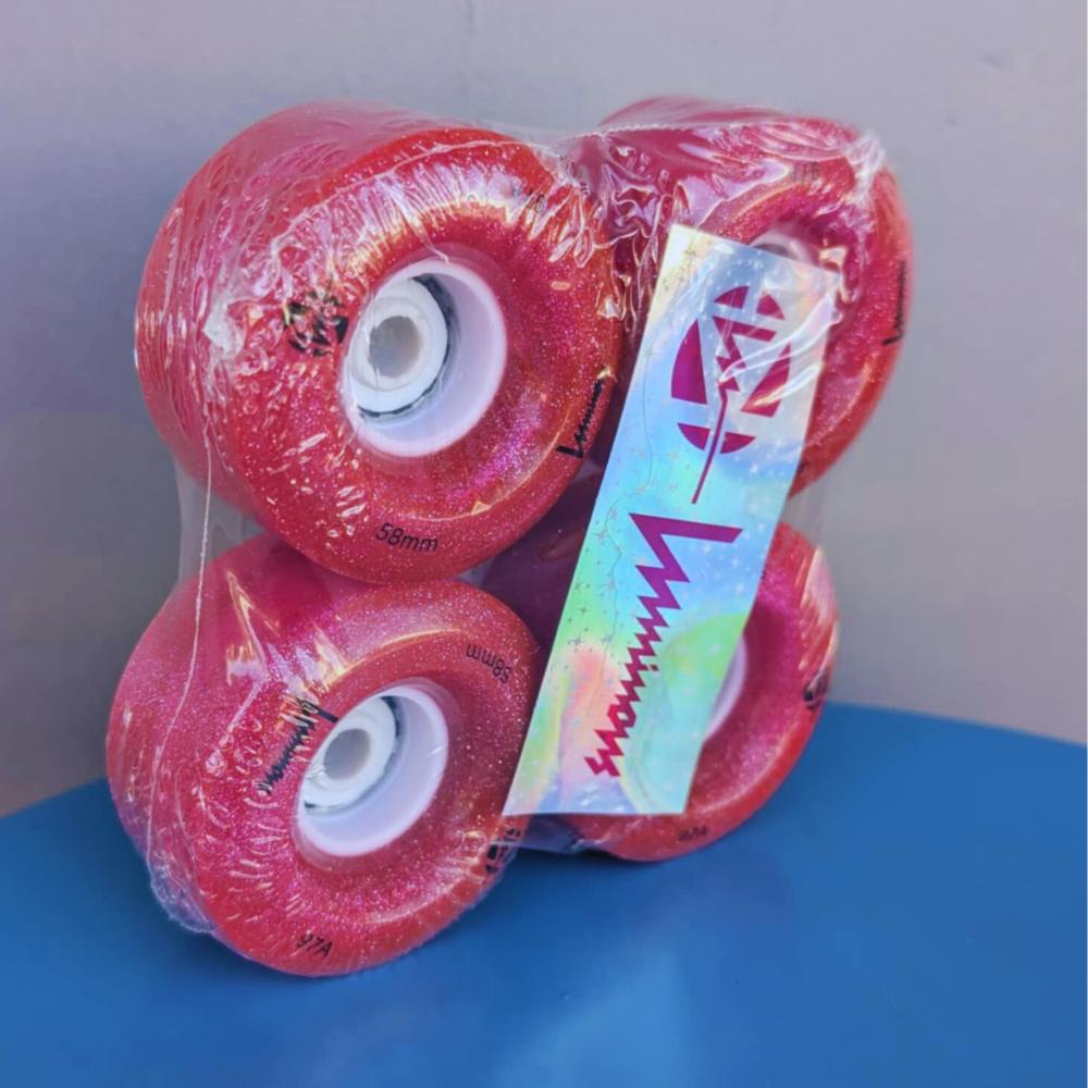 Luminous Light Up Quad LED Indoor Roller Skate Wheels Pink Glitter 58mm 97A - Lucky Skates