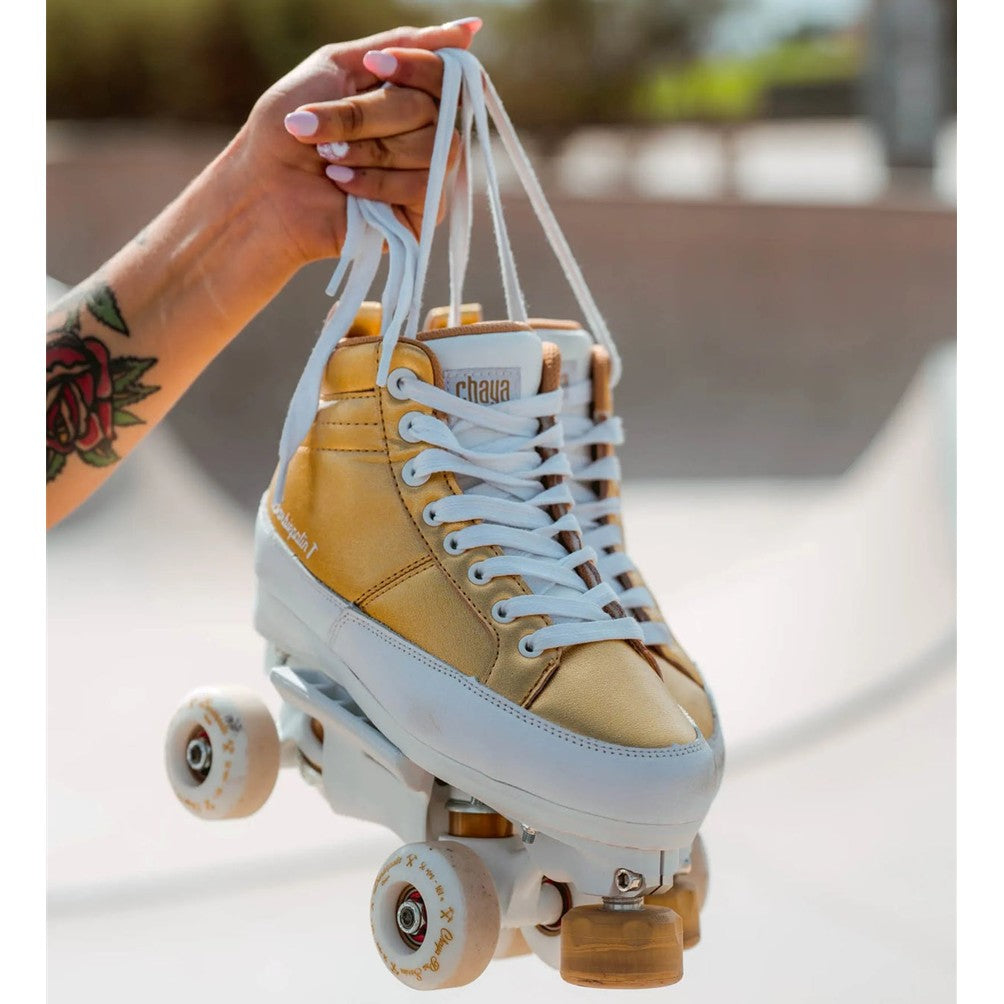 Chaya Park Kismet Barbie Patin Gold Roller Skates