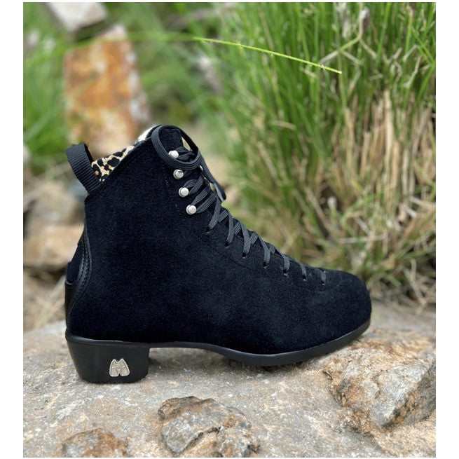 Moxi Jack 2 Black Skate Boots