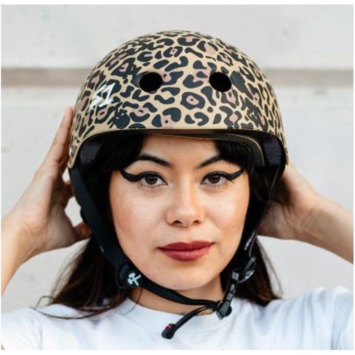 Leopard print bike helmet online