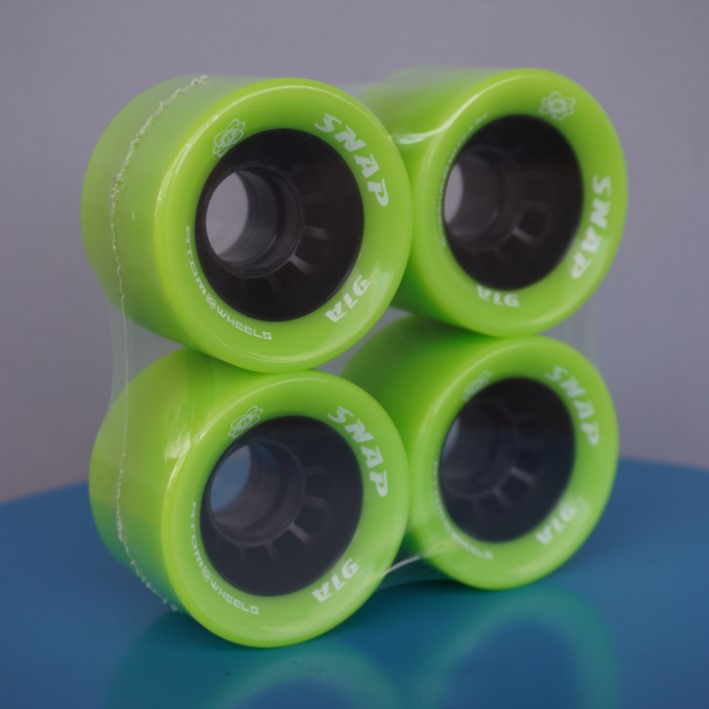Atom Snap Indoor Roller Skate Wheels 60mm 91a Green 4 Pack - Lucky Skates 