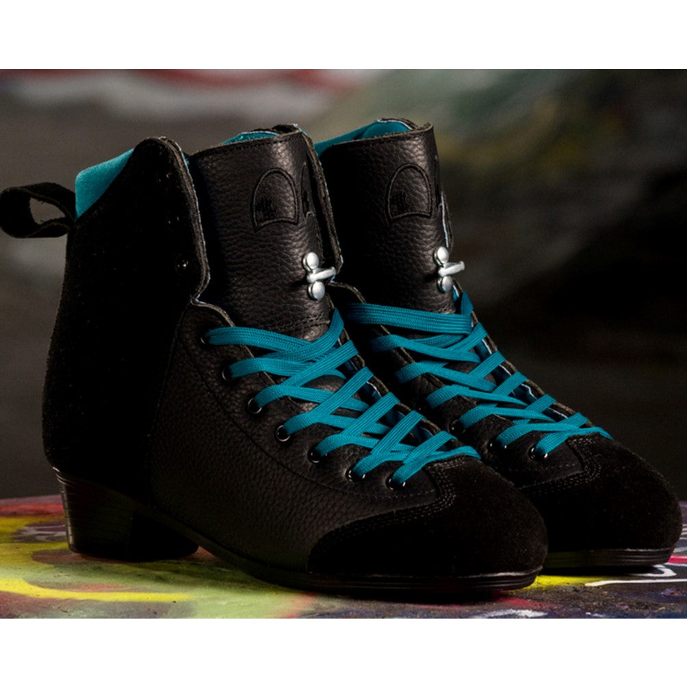 Chuffed Skate Boots Pro Lanna Thornhill - Lucky Skates