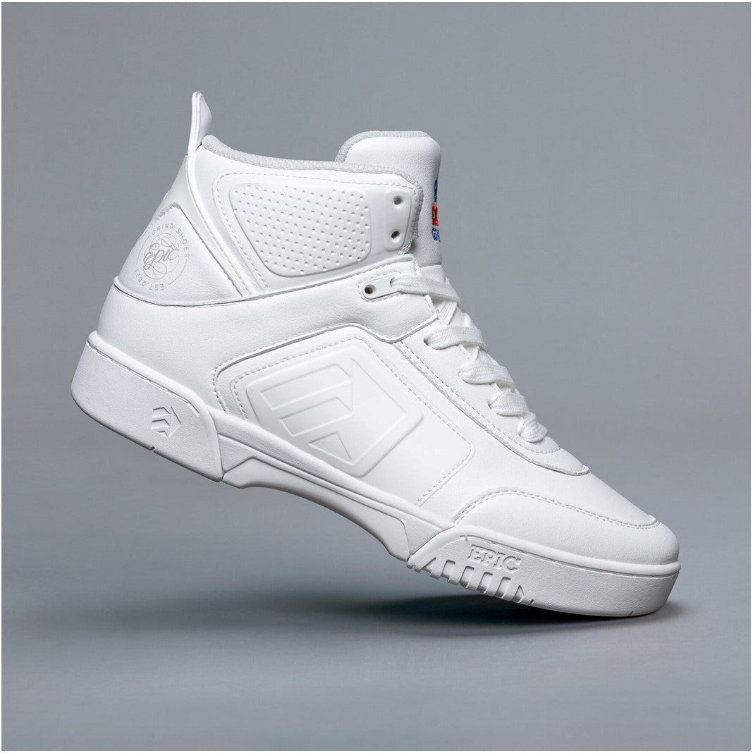 Epic Clean White Grind Shoes - Lucky Skates