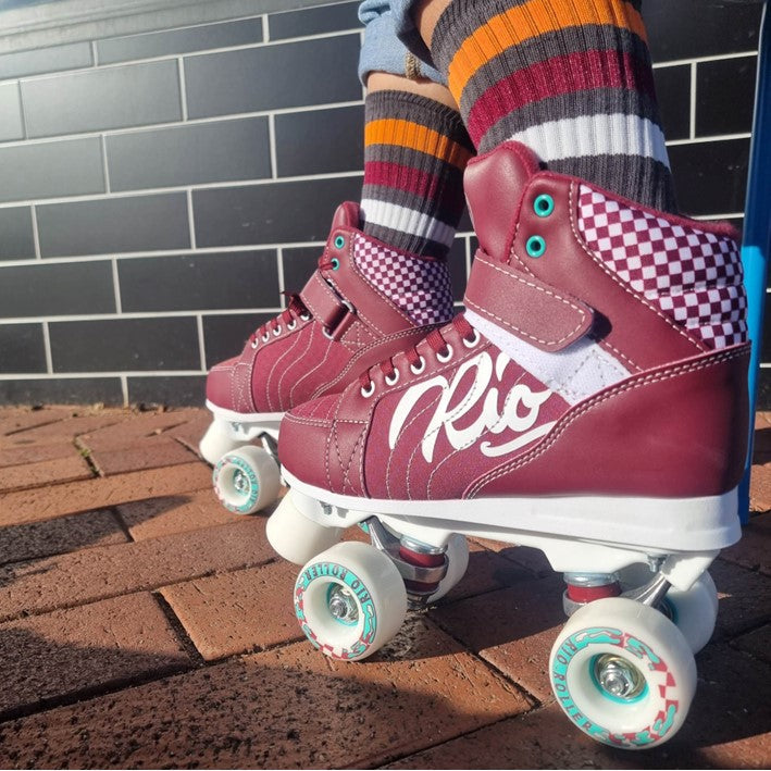 Old School Baby! One Pair Of Mystery Skate Socks