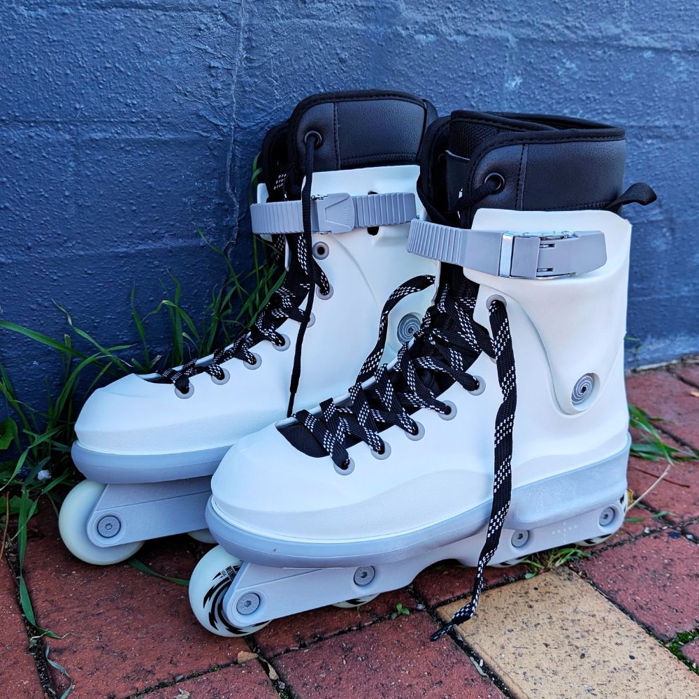 Mesmer Throne TS1 White Grey Aggressive Inline Skates - Lucky Skates