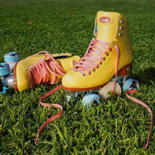 Moxi Beach Bunny Yellow Pink Roller Skates Strawberry Lemonade - Lucky Skates