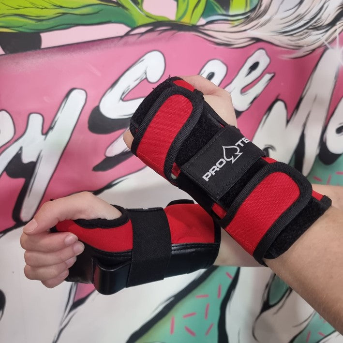 Pro-Tec Street Red Skate Wrist Guards - Lucky Skates