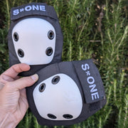 S1 Elbow Pads - Lucky Skates