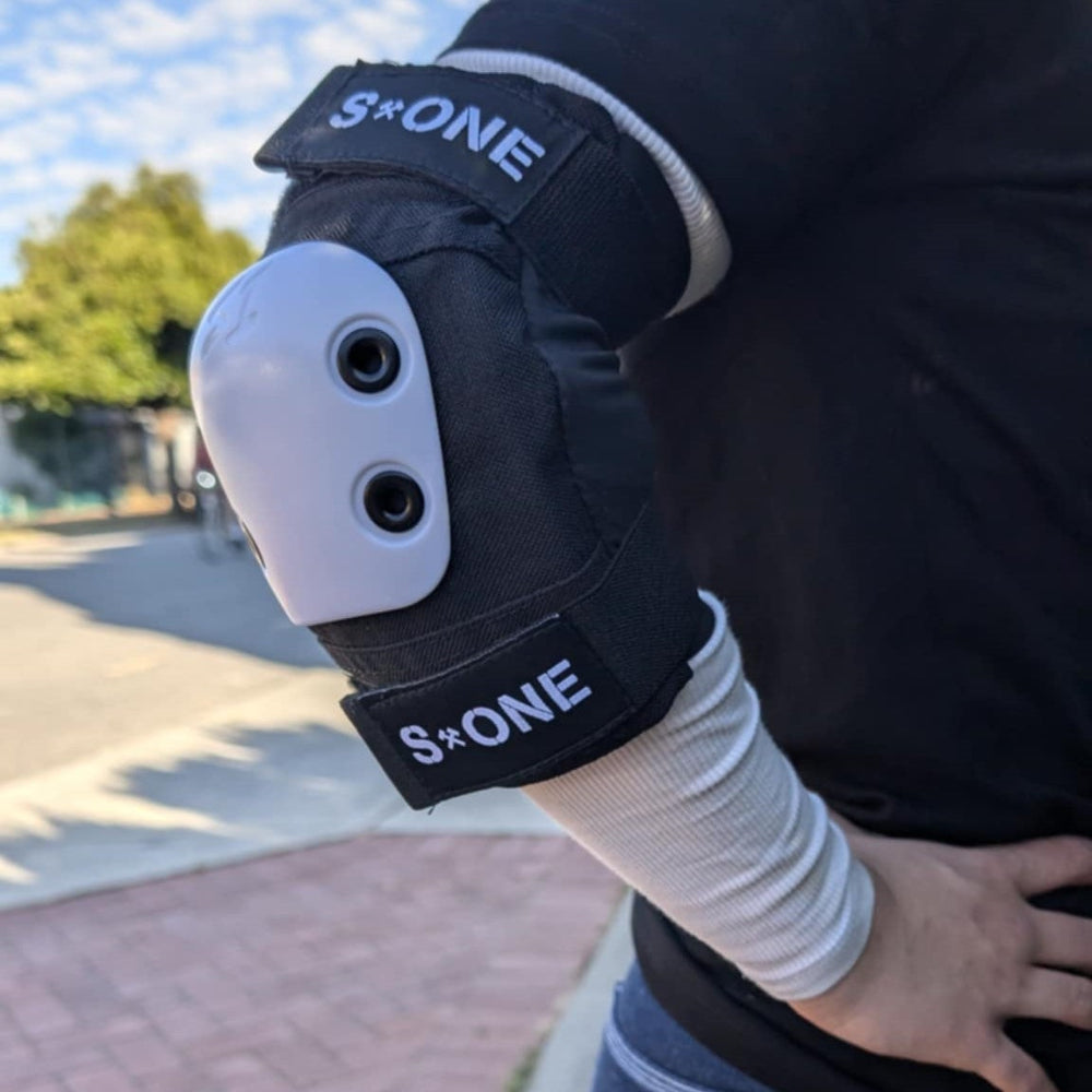 S1 Pro Skate Elbow Pads Black White - Lucky Skates