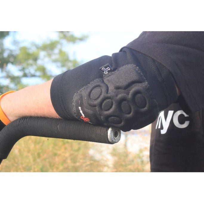 Triple 8 Covert Elbow Pads Black