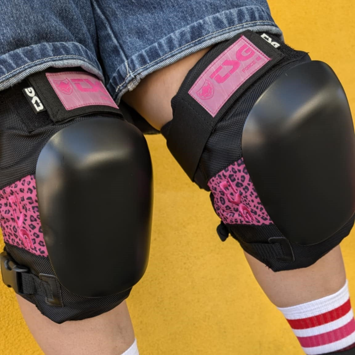 TSG Force III Pink Leopard Knee Pads - Lucky Skates