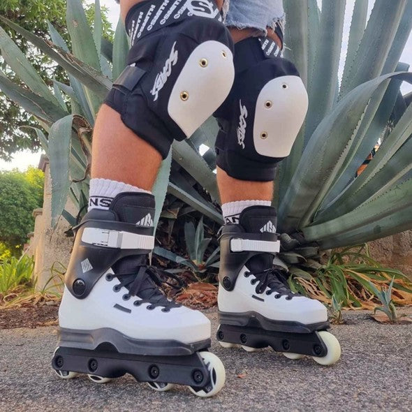 USD Sway Team 57 Aggressive Inline Skates White - Lucky Skates