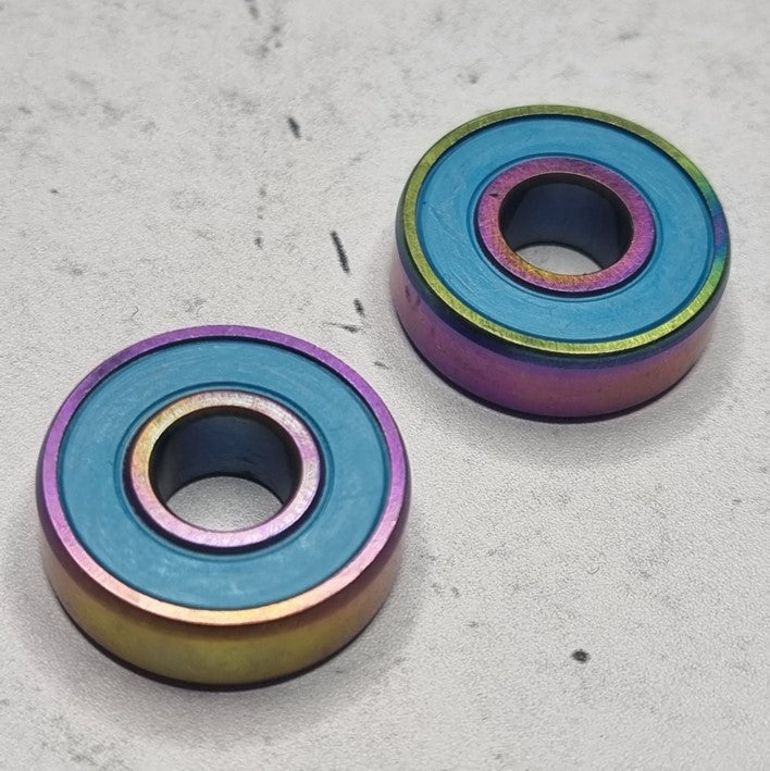 iridecsent bearings with blue shields