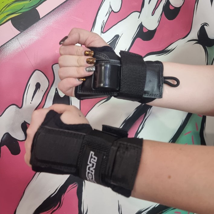 Bont Wrist Guards - Lucky Skates