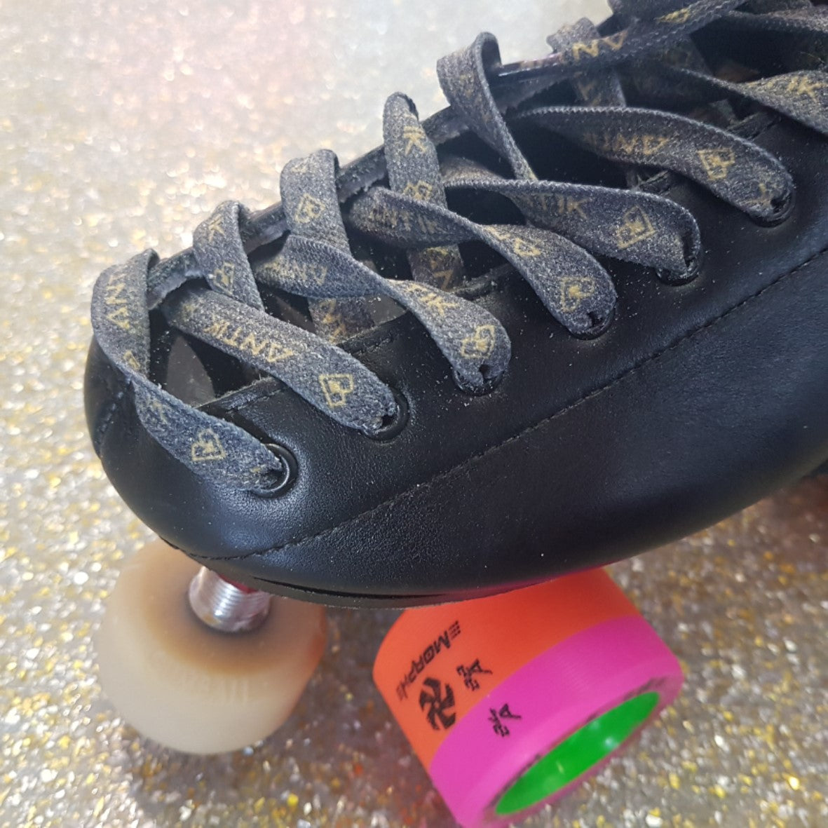 Antik Waxed Laces 81" 100" 108" - Lucky Skates