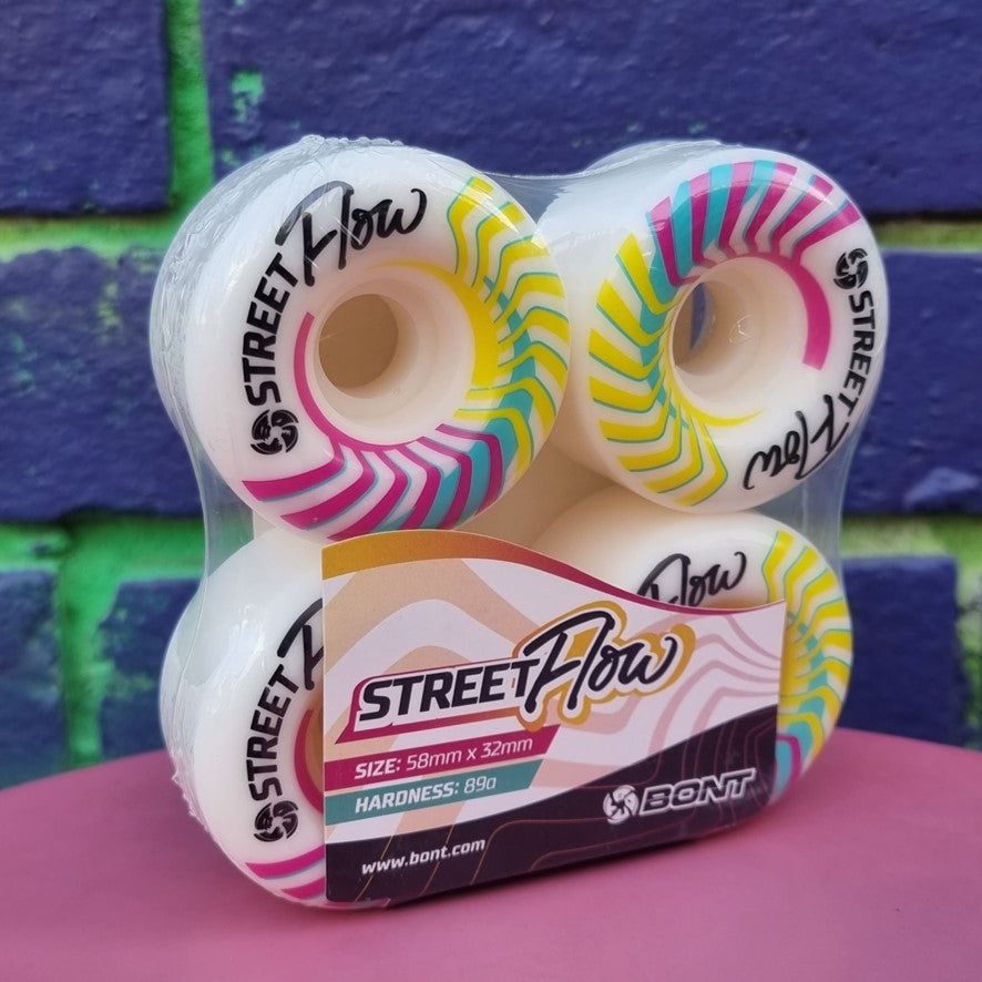 white  'street flow' skate park wheels 