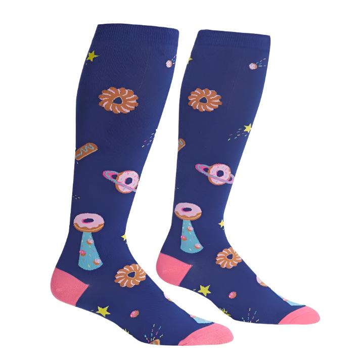 DARK BLUE KNEE HIGH SOCKS WITH PATTERN OF DONUTS AS A GALAXY