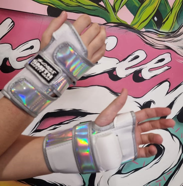 protective skate padidng holographic silver wrist guards 