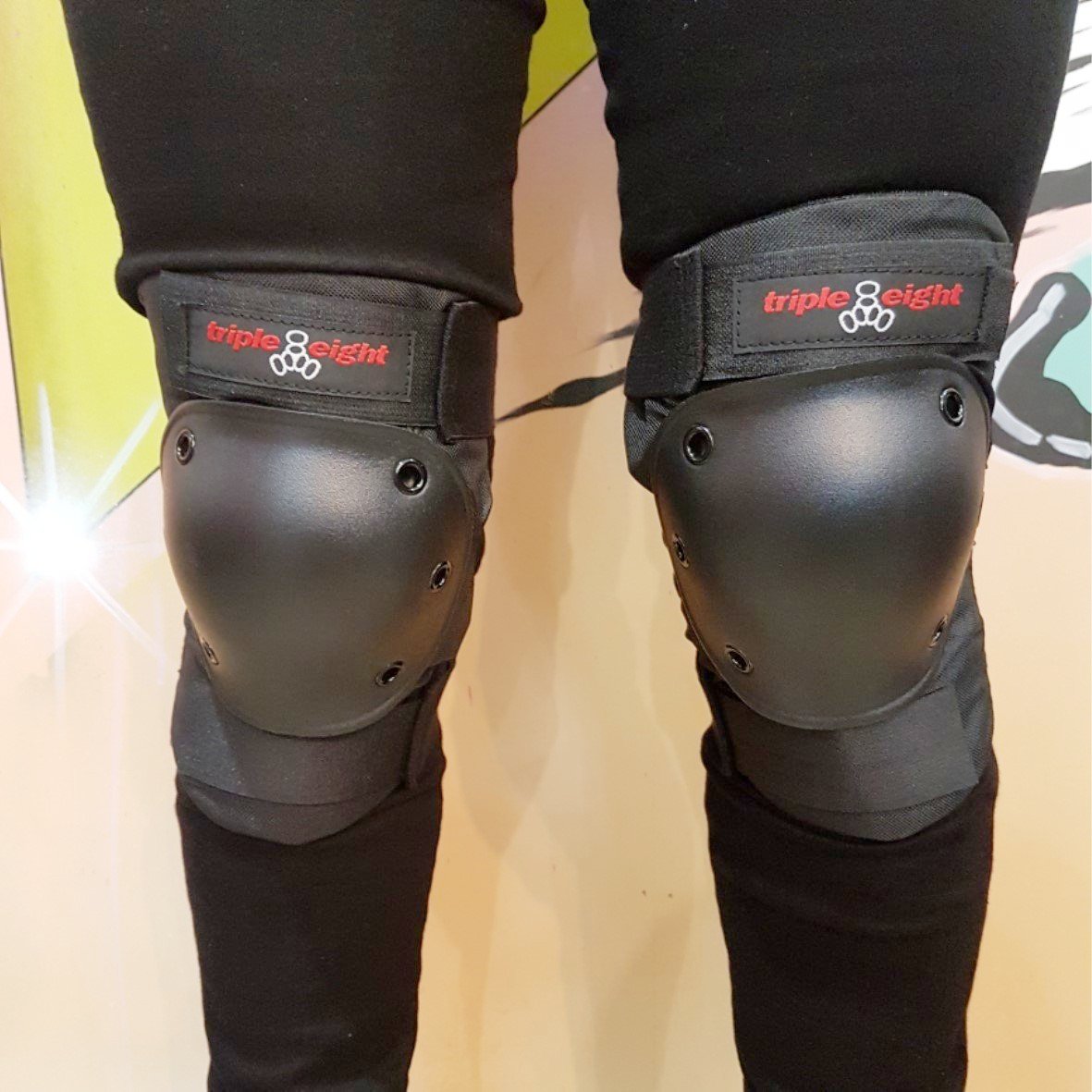 Triple 8 Kneesaver Knee Pads - Lucky Skates